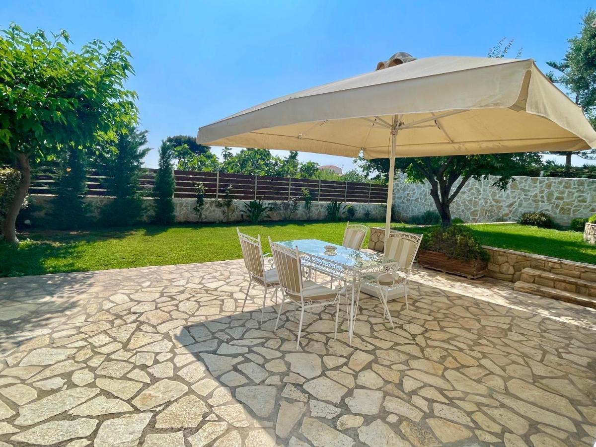 Apartment Near Airport And Beach Artemida  Exterior foto