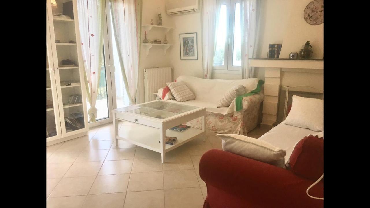 Apartment Near Airport And Beach Artemida  Exterior foto